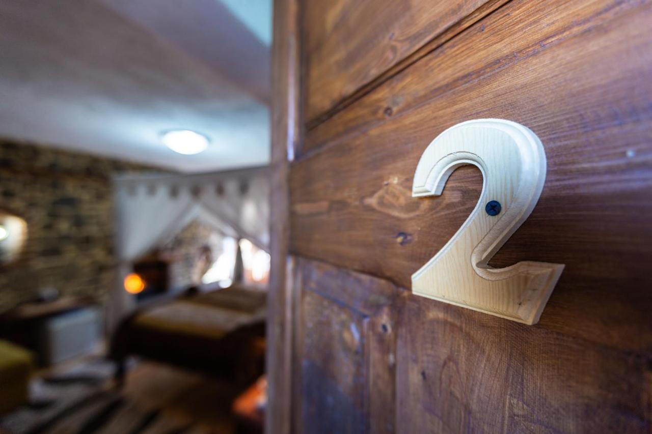 La Moara Boutique Hotel Krania Bagian luar foto
