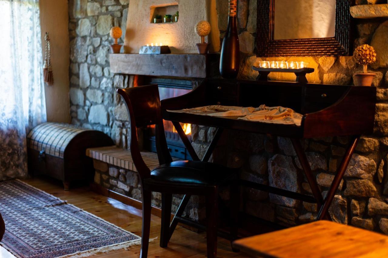 La Moara Boutique Hotel Krania Bagian luar foto