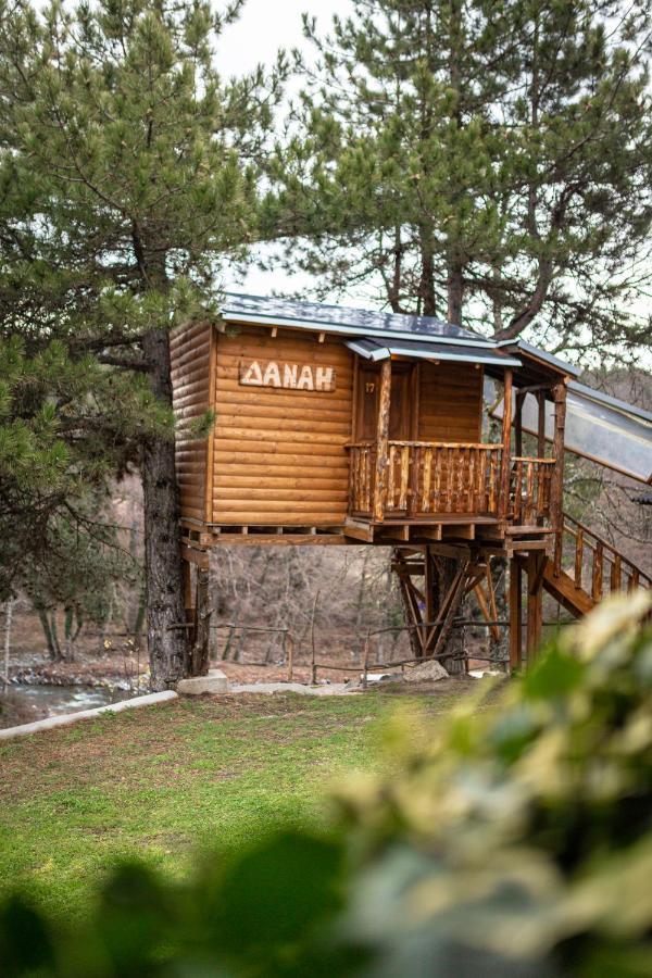 La Moara Boutique Hotel Krania Bagian luar foto