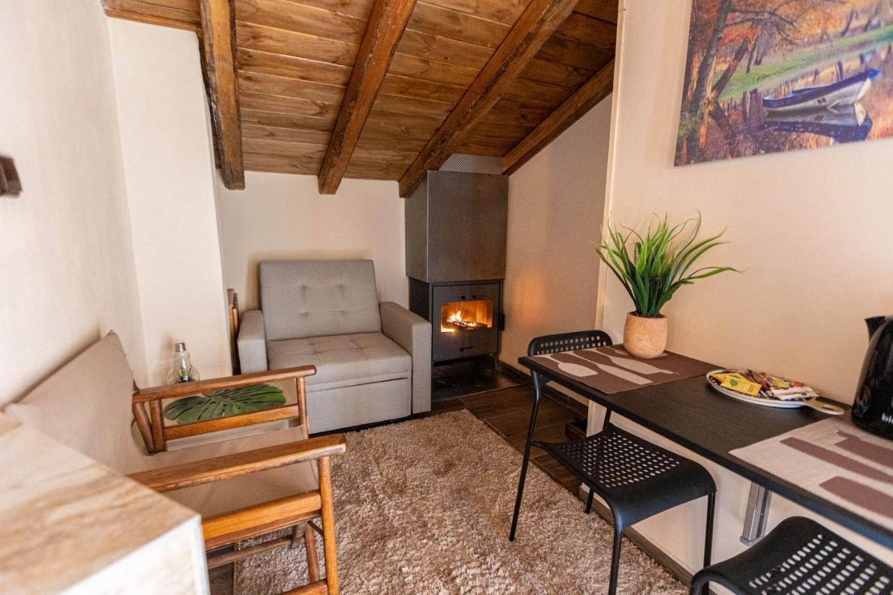 La Moara Boutique Hotel Krania Bagian luar foto