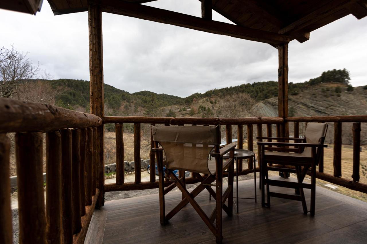 La Moara Boutique Hotel Krania Bagian luar foto